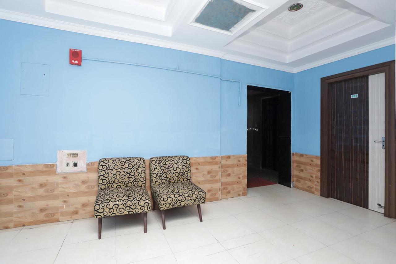 Oyo 4065 Hotel Richi Bhubaneswar Buitenkant foto
